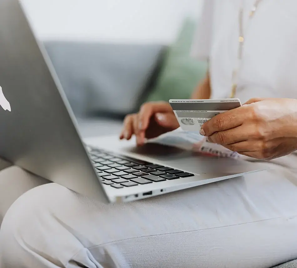 E-ticaret modülü sanal POS entegrasyonu ve ürün yönetim arayüz tasarımı