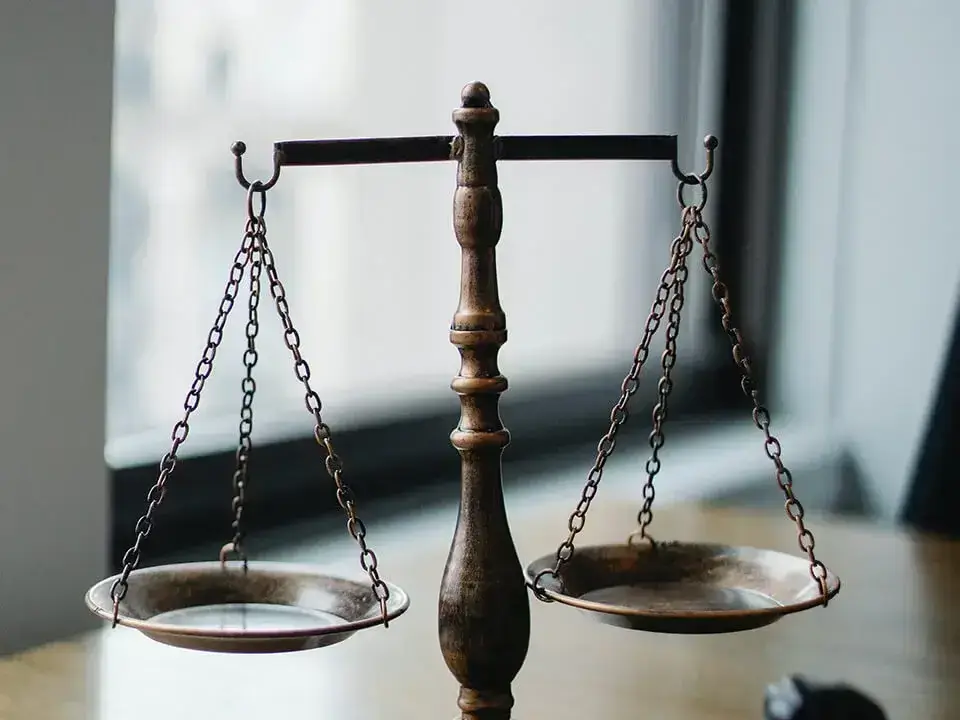 Uçanok Hukuk Bürosu Web Tasarım ve Web Yazılım Geliştirme Projesine Başladık